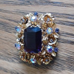 Vintage Austria Brooch